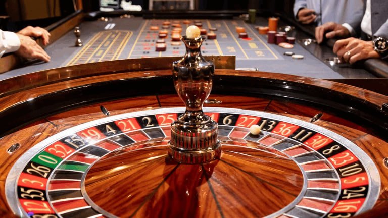 betawer Live Casino – Real Dealer Baccarat Roulette ကစားနေစဉ်